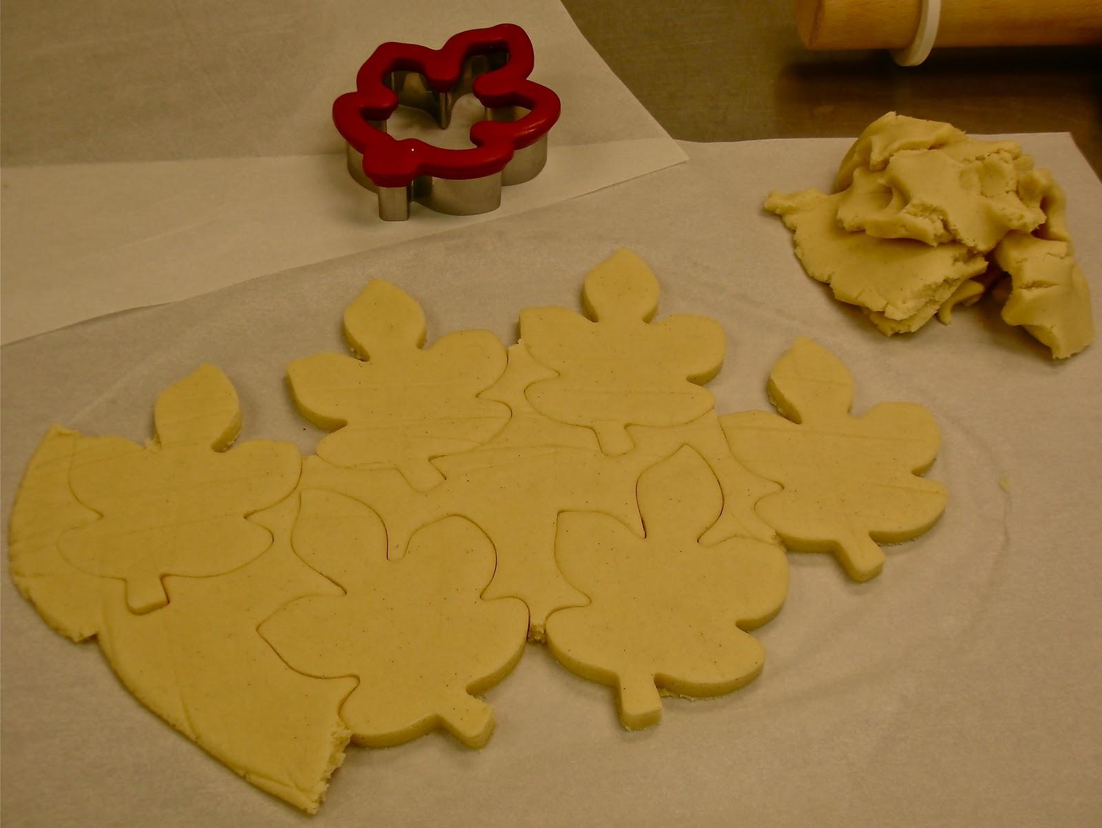 maple Leaf cookies will be the perfect favor at her Autumn wedding!