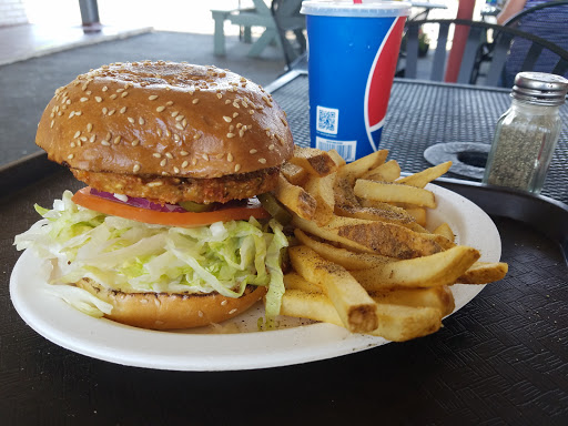 Hamburger Restaurant «Burger My Way», reviews and photos, 13600 Mountain House Rd, Hopland, CA 95449, USA