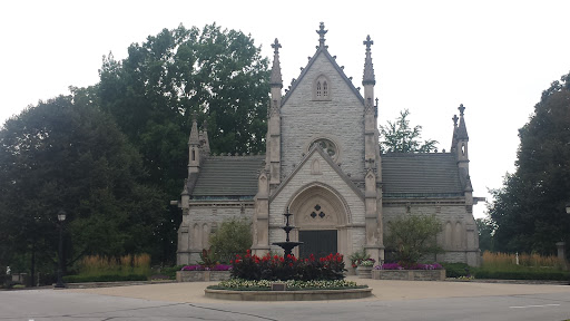 Cemetery «Crown Hill Funeral Home and Cemetery», reviews and photos, 700 38th St, Indianapolis, IN 46208, USA