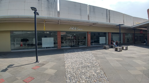 IZZI PLAZA CORTIJO, Carretera Federal Mexico-Cuautla Km 37, Hacienda de Santa Barbara, 56530 Iztapaluca, Méx., México, Empresa de televisión por cable | Ixtapaluca