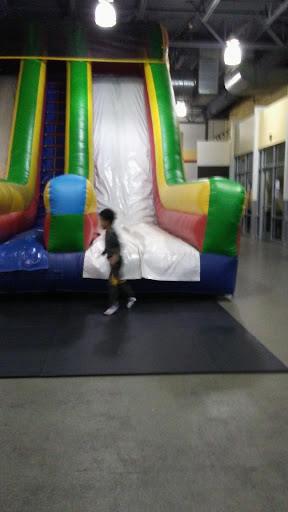 Amusement Center «Bounce House», reviews and photos, 9800 East 8 Mile Road, Detroit, MI 48234, USA