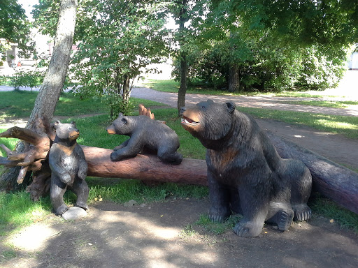 Три Медведя