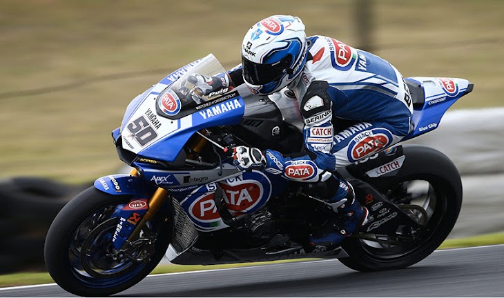 2016-sbk-philip-island-fp2-guintoli.jpg