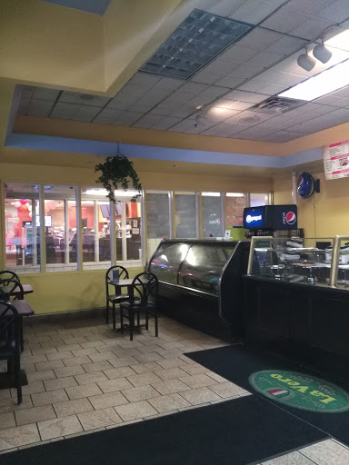 Pizza Restaurant «La Vero Pizza & Restaurant», reviews and photos, 45 York St, New Haven, CT 06511, USA