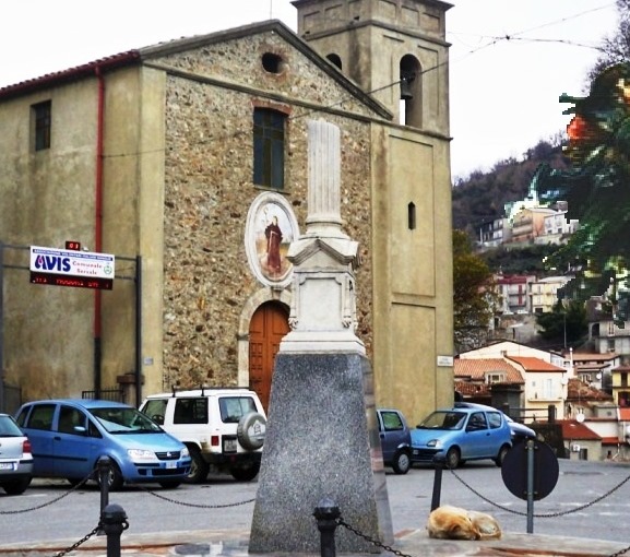 [Monumento%2520Carmela%2520Borrelli%255B6%255D.jpg]