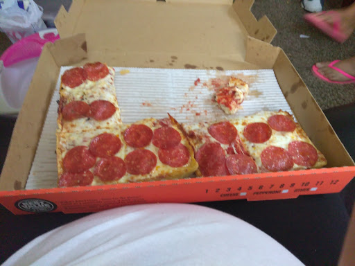 Pizza Restaurant «Little Caesars Pizza», reviews and photos, 3004 Broadway, Lorain, OH 44055, USA