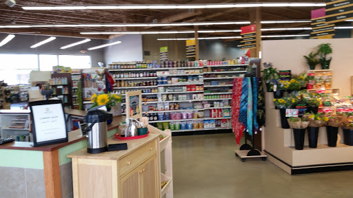 Grocery Store «Lakewinds Food Co-op», reviews and photos, 435 Pond Promenade, Chanhassen, MN 55317, USA