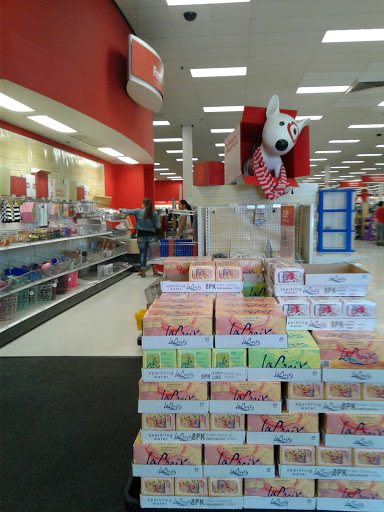 Department Store «Target», reviews and photos, 200 W Orangethorpe Ave, Fullerton, CA 92832, USA