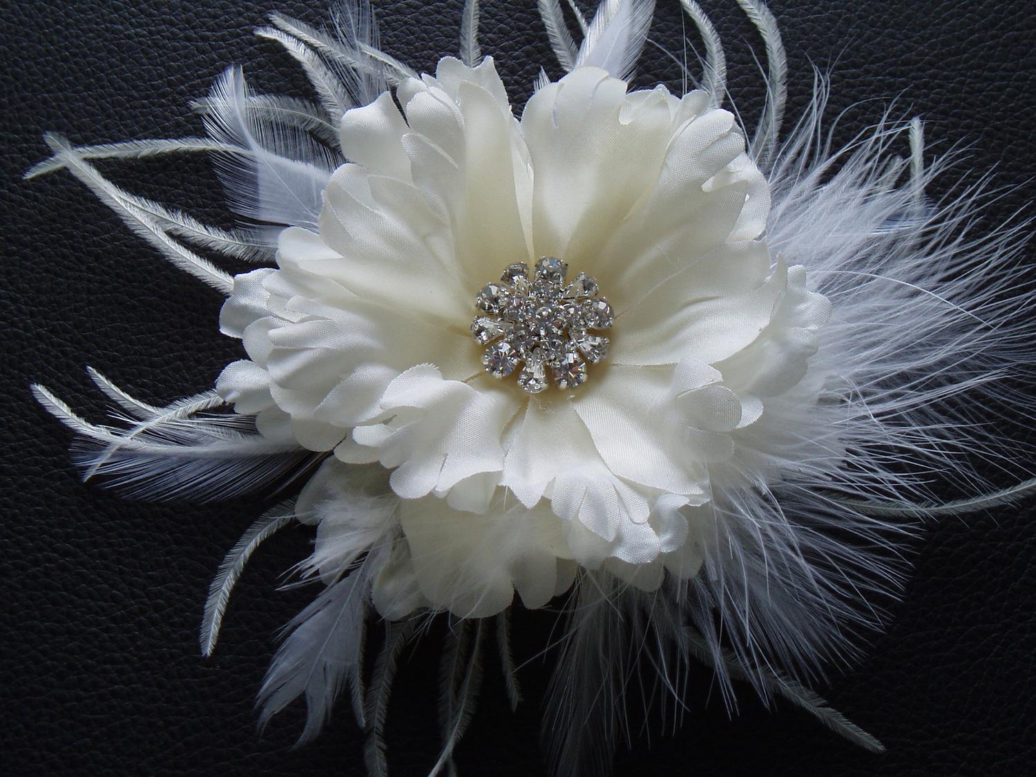 Ivory Wedding Hair Piece BRIDAL FLOWER HAIRPIECE comb clip with Rhinestone