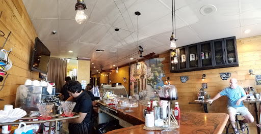 Italian Restaurant «Caffe Caldo», reviews and photos, 21070 Beach Blvd, Huntington Beach, CA 92648, USA