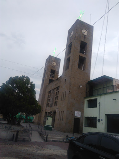 Parroquia Santa Maria De Guadalupe, Calle Privada Juarez 14-17, Tizapanito, 45700 Bellavista, Jal., México, Iglesia | JAL