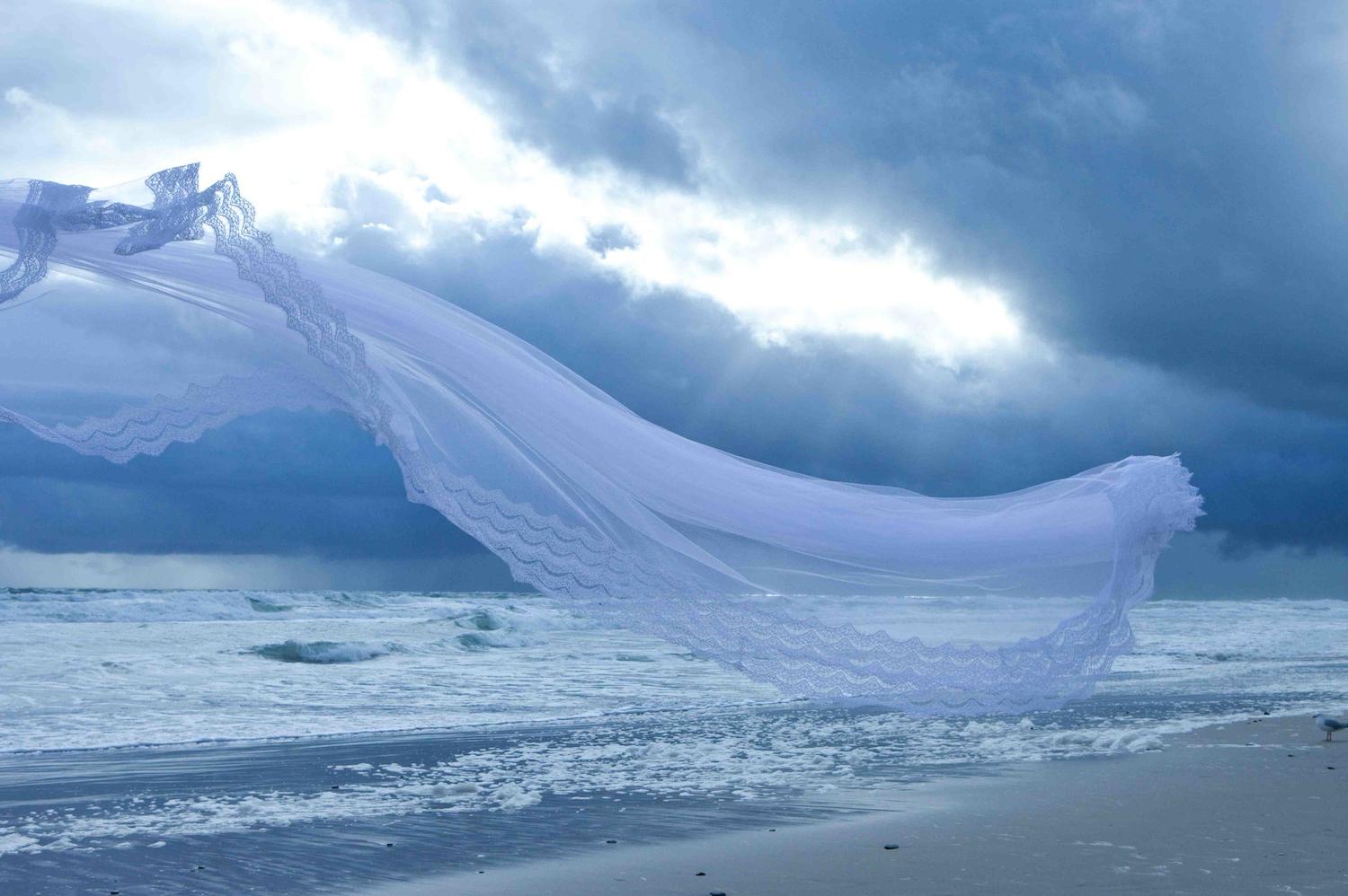 dream, bridal veil,