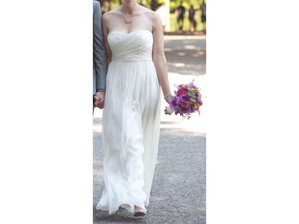 12   Used Wedding Dresses