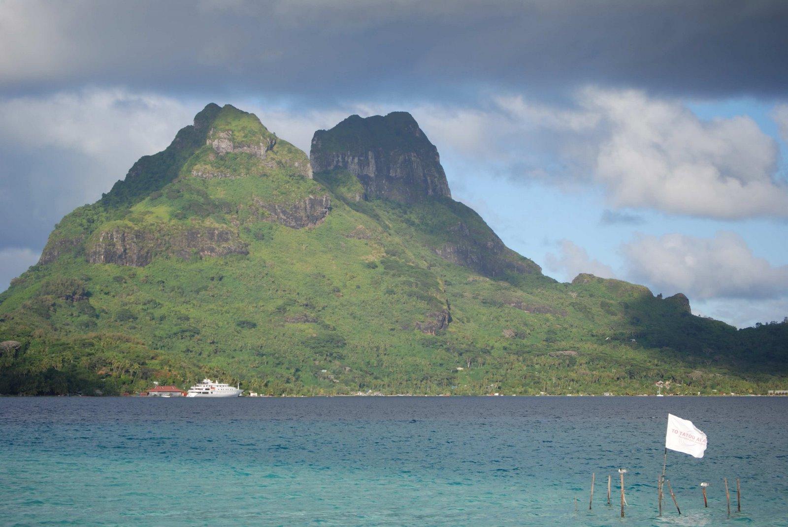 in French Polynesia: Bora