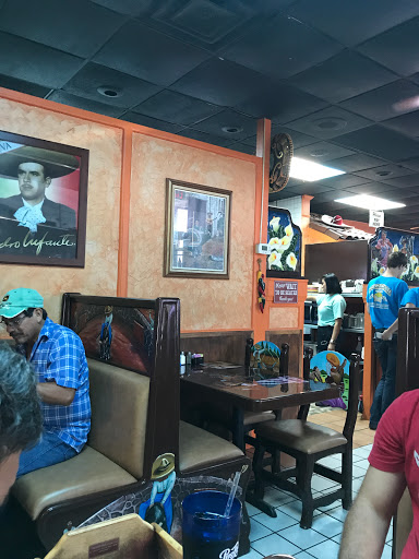 Restaurant «Rodeo Mexican Restaurant», reviews and photos, 2801 N Ashley St, Valdosta, GA 31602, USA
