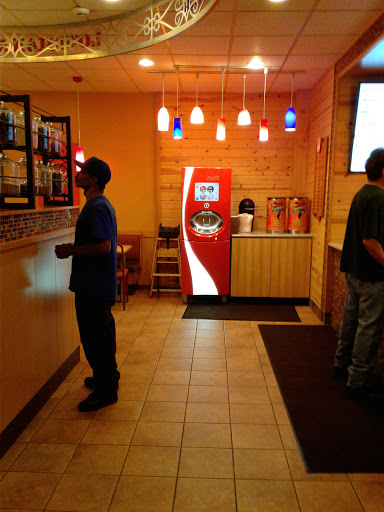 Chicken Restaurant «Popeyes Louisiana Kitchen», reviews and photos, 11 US-46, Lodi, NJ 07644, USA