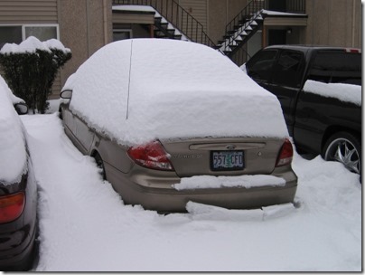 IMG_4867 Snow in Milwaukie, Oregon on December 24, 2008