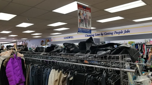 Thrift Store «Goodwill Store & Donation Center», reviews and photos