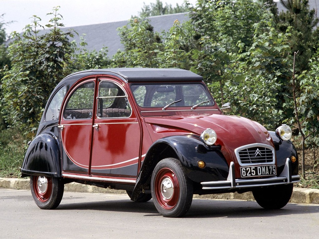 [Citroen-1980-2-CV-Charleston3.jpg]