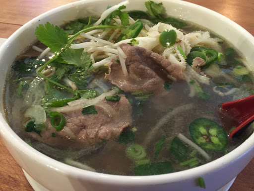 Vietnamese Restaurant «Le Pho Vietnamese Restaurant», reviews and photos, 2501 San Pablo Ave, Berkeley, CA 94702, USA