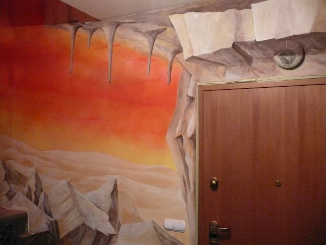 obraz ścienny w przedpokoju, malowanie widoku na ścianie, mural