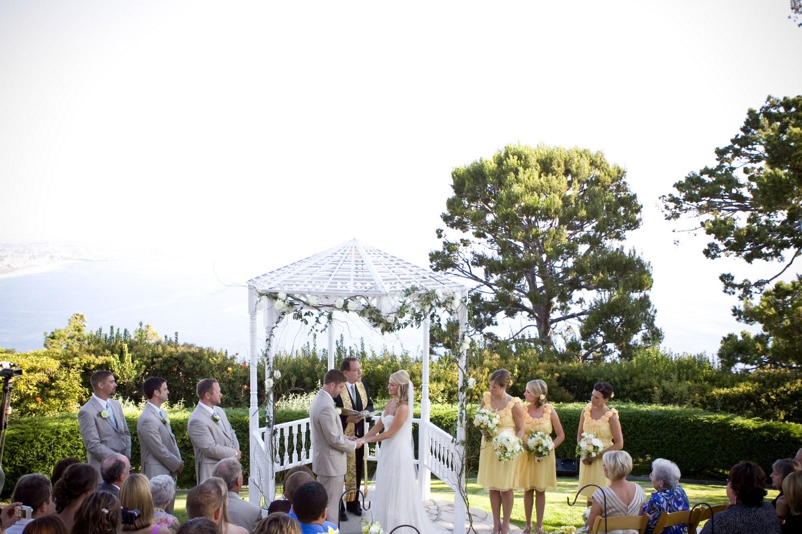 outdoor wedding ceremony