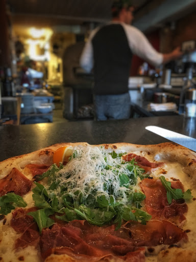 Pizza Restaurant «Lampo Neapolitan Pizzeria», reviews and photos, 205 Monticello Rd, Charlottesville, VA 22902, USA