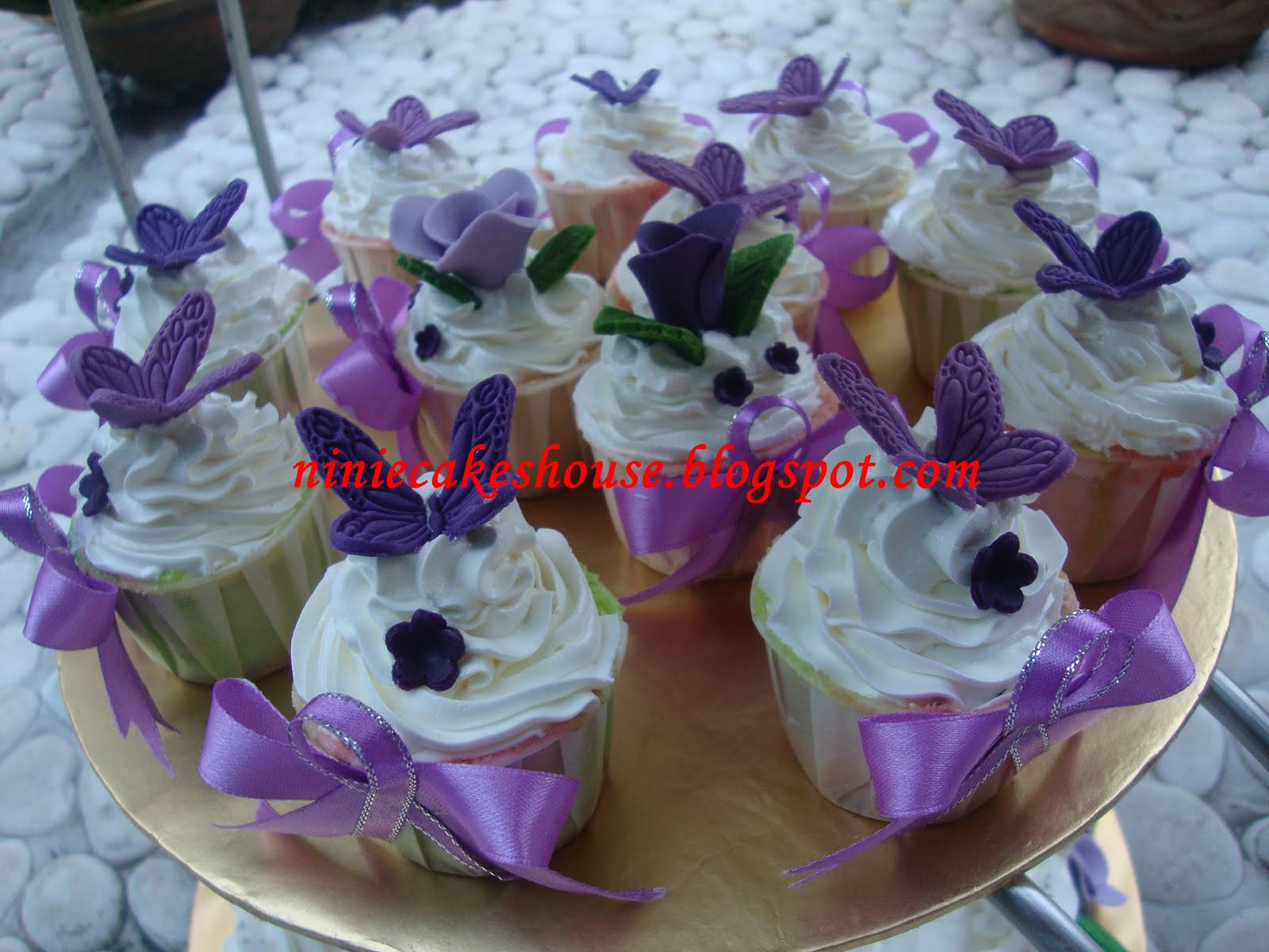 3 Tier Purple and White