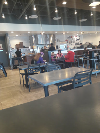 Pizza Restaurant «Pieology Pizzeria, Stockton», reviews and photos, 6627 Pacific Ave, Stockton, CA 95207, USA