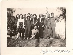 Group photo San Antonio TX 1946 Number 710