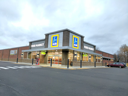 Grocery Store «ALDI», reviews and photos, 1365 Nash Rd, North Tonawanda, NY 14120, USA