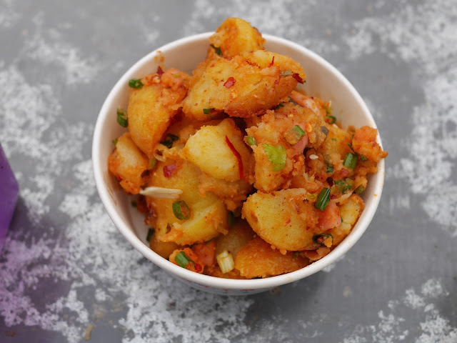 Chongqing style spicy potatoes