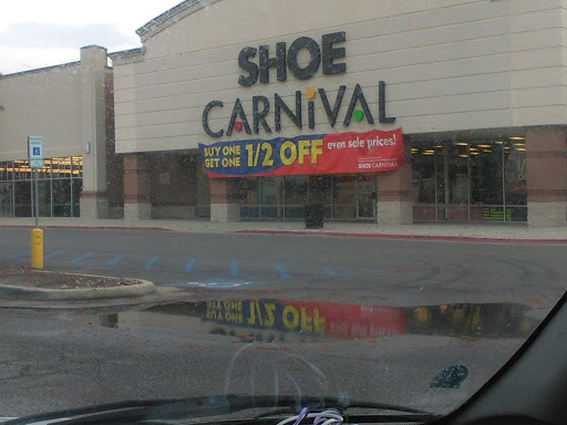 Shoe Store «Shoe Carnival», reviews and photos, 15146 Crossroads Pkwy, Gulfport, MS 39503, USA