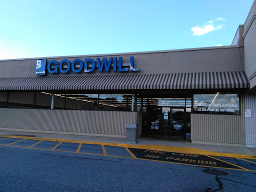 Thrift Store «Goodwill Retail Store», reviews and photos