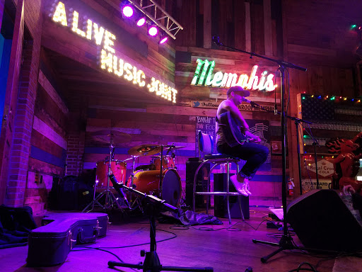 Live Music Bar «Tin Roof», reviews and photos, 315 Beale St, Memphis, TN 38103, USA