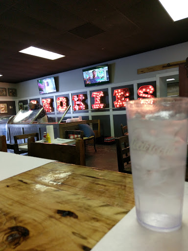 American Restaurant «Smokies BBQ and Catering», reviews and photos, 212 Thompson Ln, Nashville, TN 37211, USA