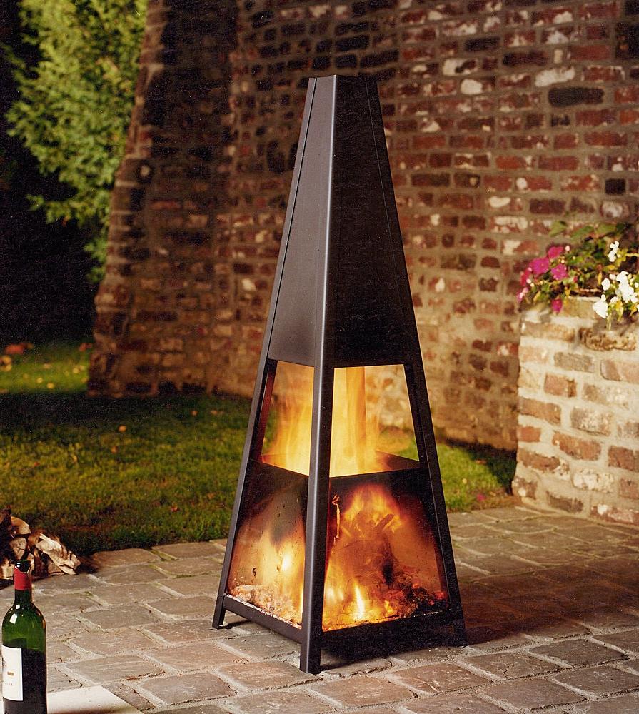 Modern Outdoor Fireplaces