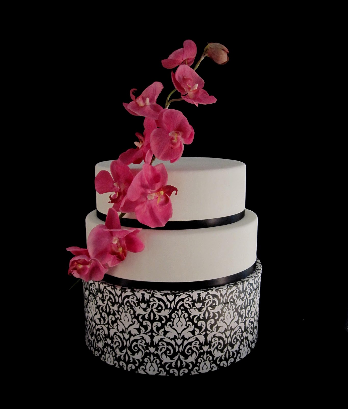 Fondant Wedding Cake Black
