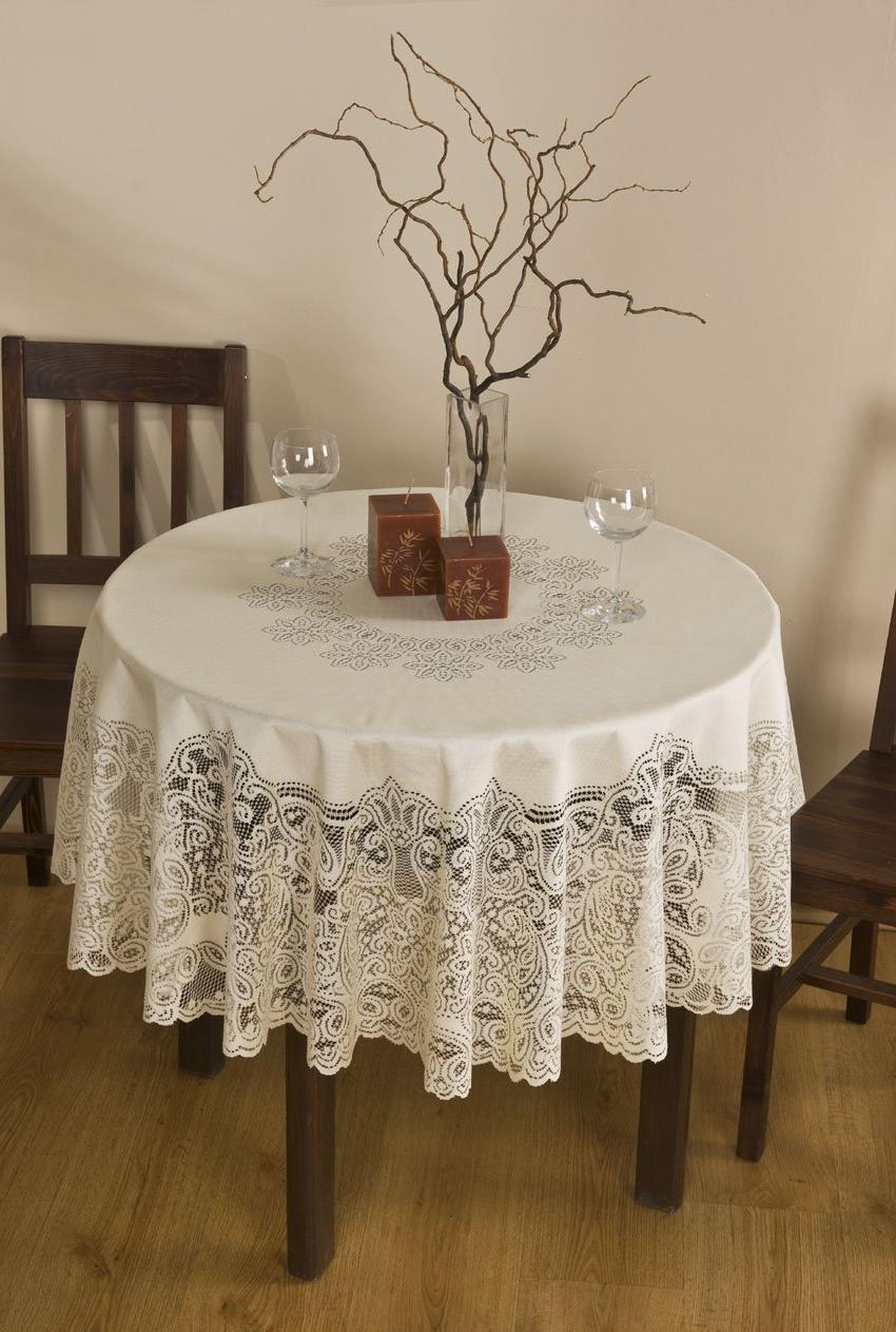 Knitted lace tablecloth