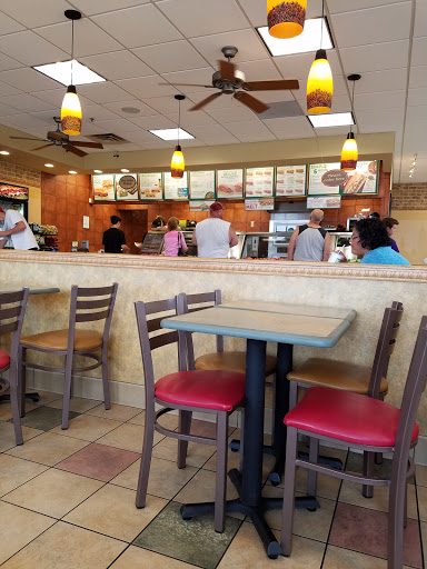 Restaurant «Subway», reviews and photos, 1574 154th Ave NW #101, Andover, MN 55304, USA