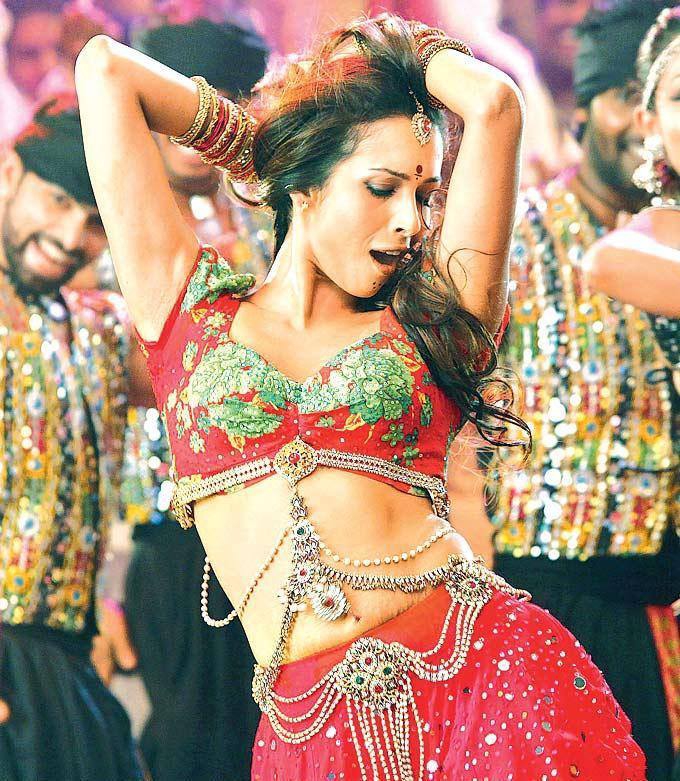 Смотреть Порно С Индийскими Танцовщицами Из Кино