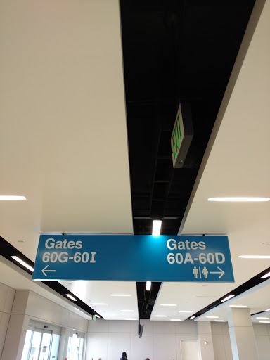 LAX AA Commuter Terminal