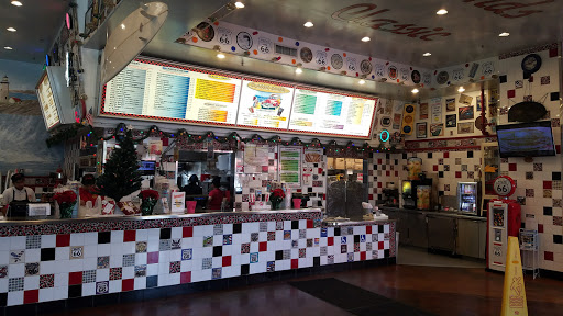 American Restaurant «Legends Classic Diner», reviews and photos, 1155 E Rte 66, Glendora, CA 91740, USA