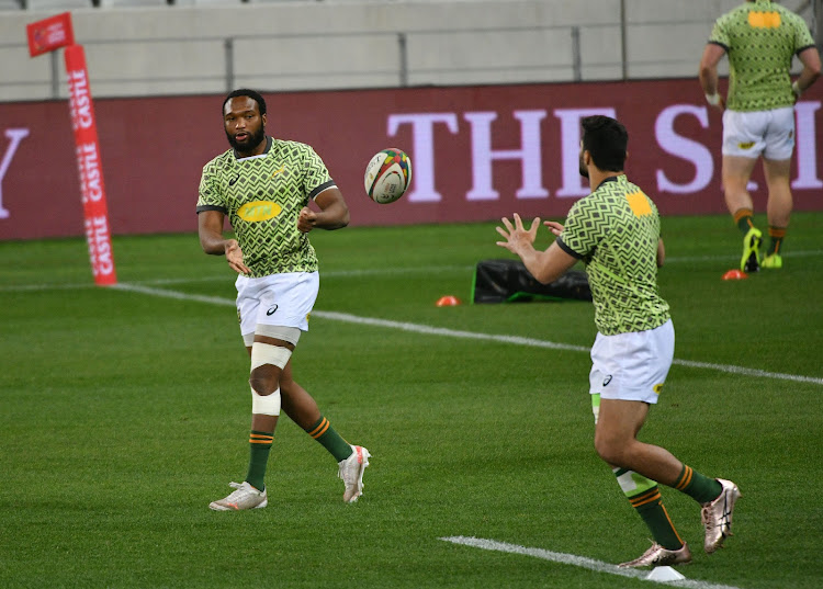 Damian de Allende, right, and Lukhanyo Am. Picture: @SPRINGBOKS/TWITTER