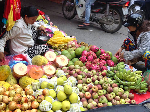 Không ai biết chắc chắn nguồn gốc của những loại hoa quả này đến từ đâu - Ảnh minh họa