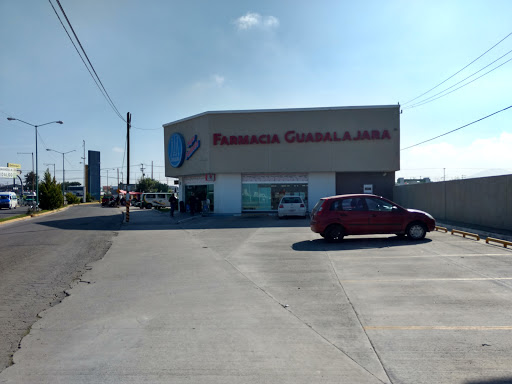 Farmacias Guadalajara, Calle Paseo La Esmeralda #5, San Bartolo Cuautlalpan, 55630 Zumpango de Ocampo, Méx., México, Farmacia | EDOMEX