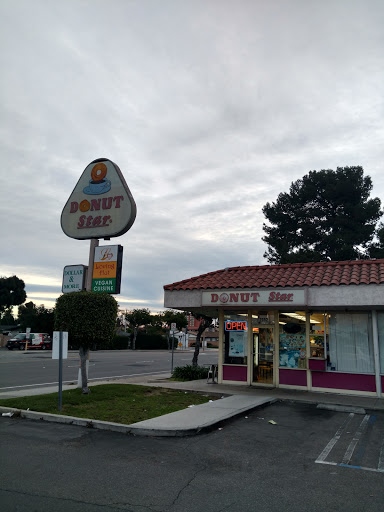 Donut Shop «Donut Star», reviews and photos, 12052 Chapman Ave, Garden Grove, CA 92840, USA