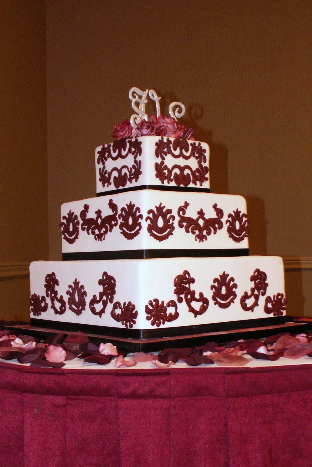 damask cake, Strapless Wedding