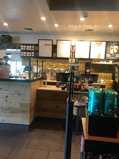 Coffee Shop «Starbucks», reviews and photos, 22438 Golden Springs Dr #100, Diamond Bar, CA 91765, USA