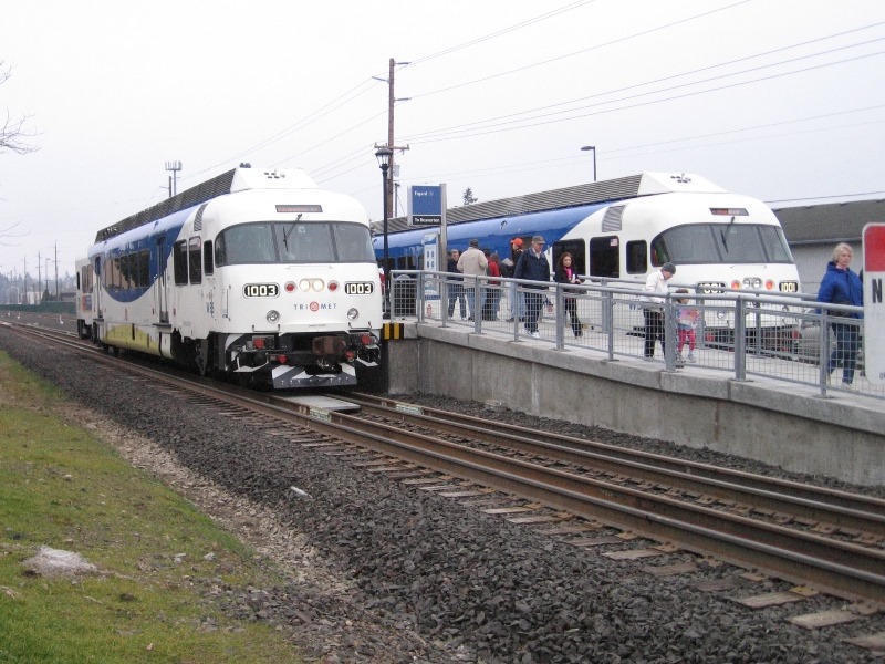 [IMG_5399%2520TriMet%2520Westside%2520Express%2520Service%2520DMUs%2520%25231003%2520%2526%2520%25231001%2520at%2520the%2520Tigard%2520Transit%2520Center%2520in%2520Tigard%252C%2520Oregon%2520on%2520January%252030%252C%25202009%255B2%255D.jpg]